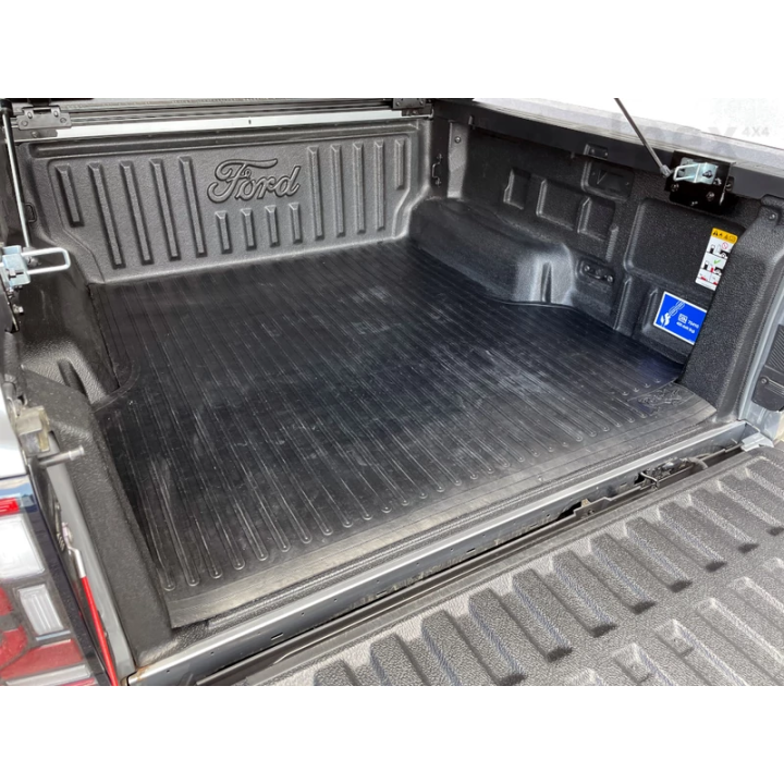 Covoraș Pentru Benă, Aeroklas, Toyota Hilux Cabină Dublă 2016 - Prezent - EDK.ro