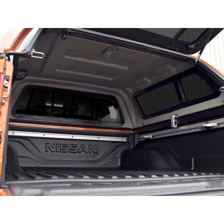 Hardtop Bed Cover, Aeroklas Stylish, Nissan Navara / Renault Alaskan Double Cab 2015 - Present - EDK.ro