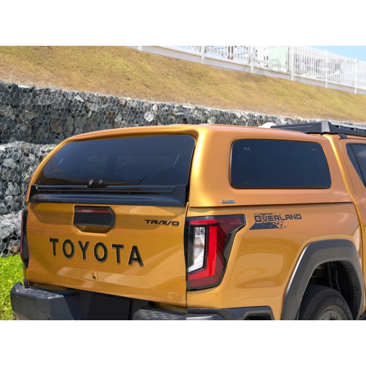 Închidere de Benă Tip Hardtop, Aeroklas Stylish, Toyota Hilux Cabină Dublă 2026 - Prezent - EDK.ro