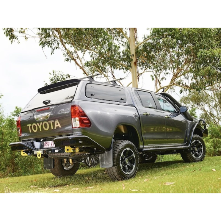 Închidere de Benă Tip Hardtop, Aeroklas Stylish, Toyota Hilux Cabină Dublă 2016 - 2026 - EDK.ro