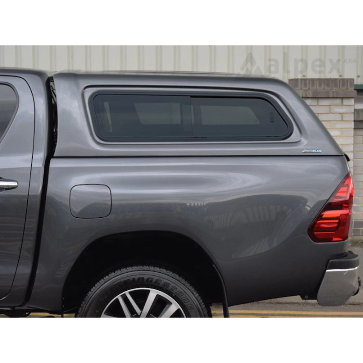 Închidere de Benă Tip Hardtop, Aeroklas Stylish, Toyota Hilux Cabină Dublă 2016 - 2026 - EDK.ro