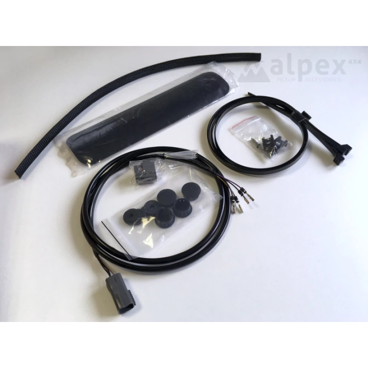 Kit de Adaptare Pentru Rollbar OEM, Pro-Form Sportlid V Cover, Ford Ranger Cabină Dublă 2012 - 2022 - EDK.ro