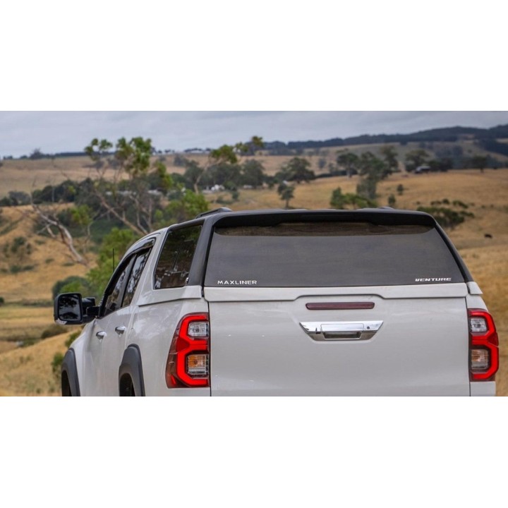 Închidere de Benă Tip Hardtop, Maxliner Venture, Toyota Hilux Cabină Dublă 2015 - 2025 - EDK.ro