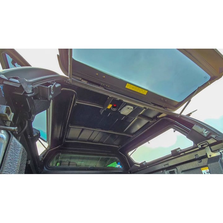 Închidere de Benă Tip Hardtop, Maxliner Venture, Volkswagen Amarok Cabină Dublă 2010 - 2022 - EDK.ro