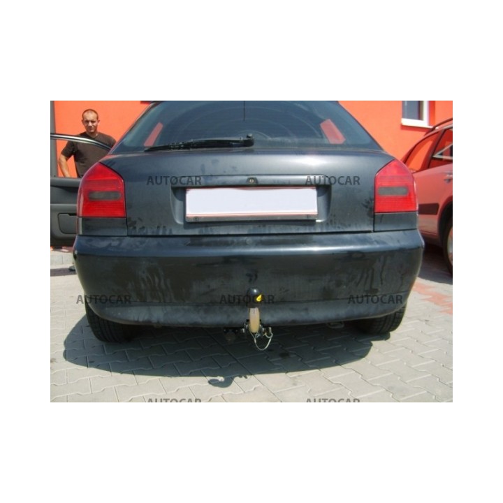 Cârlig de Remorcare, Auto-Hak, Sistem Demontabil Automat, Audi A3 4x4 1996 - 2002 - EDK.ro