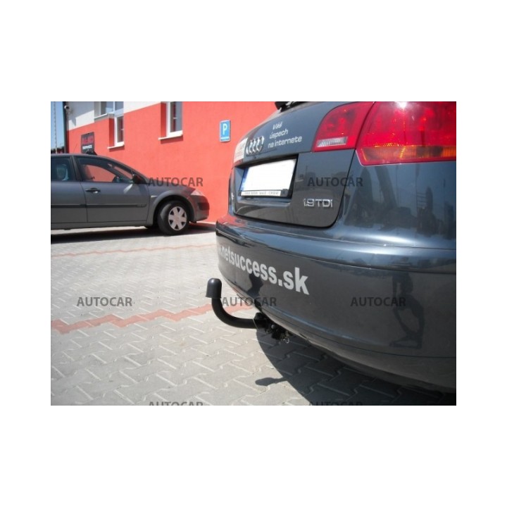 Cârlig de Remorcare, Auto-Hak, Sistem Demontabil Automat, Audi A3 5 Uși 2004 - 2008 - EDK.ro