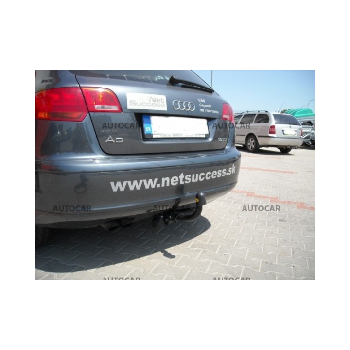 Cârlig de Remorcare, Auto-Hak, Sistem Demontabil Automat, Audi A3 5 Uși 2004 - 2008 - EDK.ro