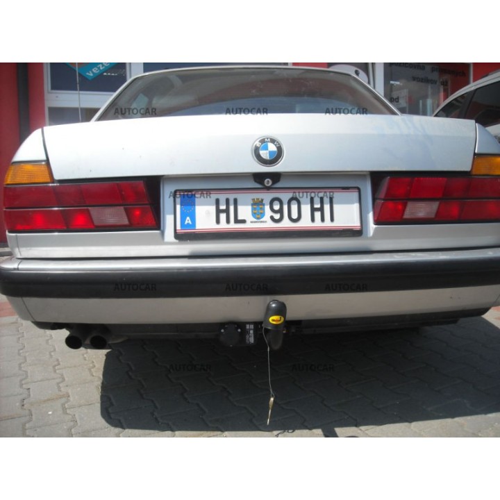 Cârlig de Remorcare, Auto-Hak, Sistem Demontabil Automat, BMW Seria 7 1986 - 1994 - EDK.ro