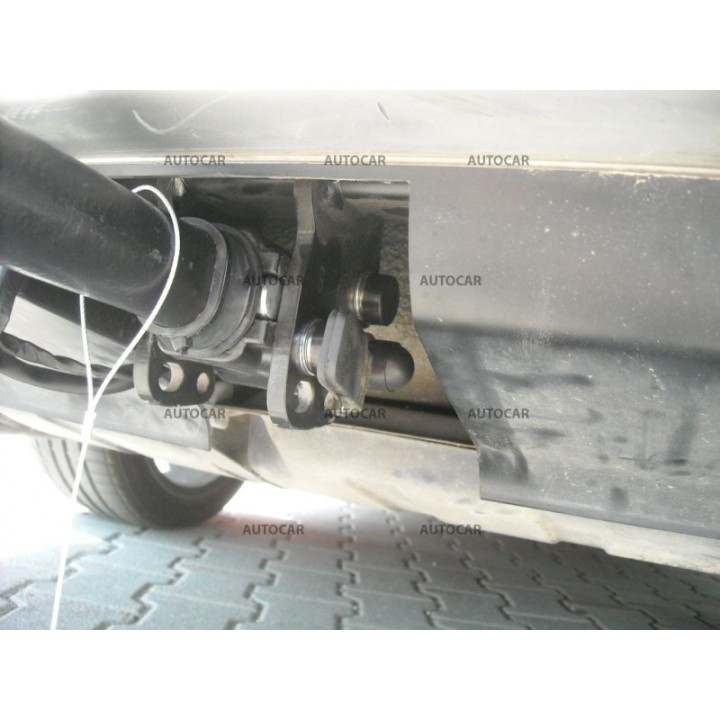 Cârlig de Remorcare, Auto-Hak, Sistem Demontabil Automat, BMW Seria 7 1986 - 1994 - EDK.ro