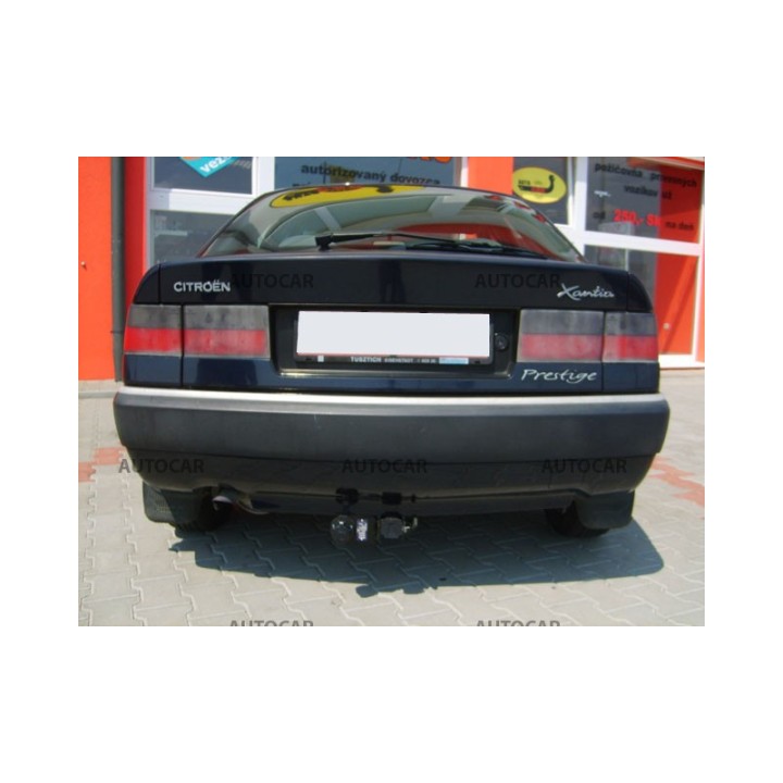 Cârlig de Remorcare, Auto-Hak, Sistem Demontabil Automat, Citroën Xantia 5 Uși 1993 - 2000 - EDK.ro