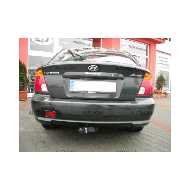 Cârlig de Remorcare, Auto-Hak, Sistem Demontabil Automat, Hyundai Accent 4 Uși 2000 - 2006 - EDK.ro
