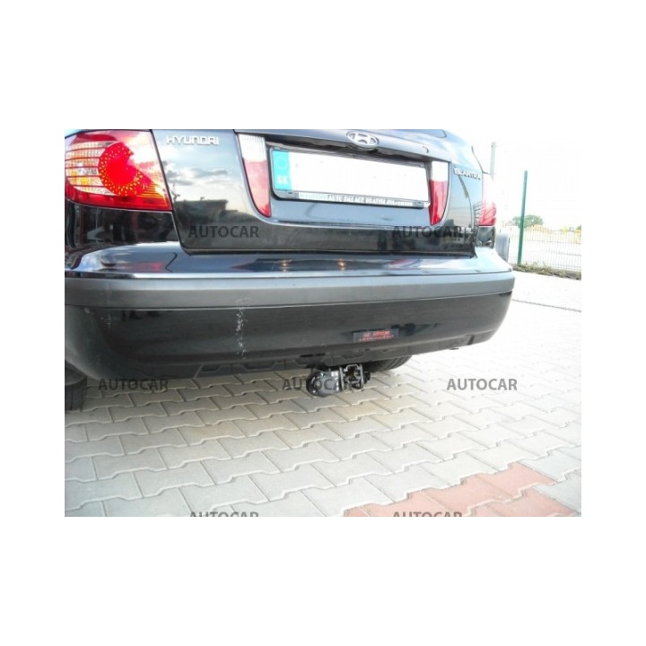 Cârlig de Remorcare, Auto-Hak, Sistem Demontabil Automat, Hyundai Elantra 5 Uși 2000 - 2010 - EDK.ro