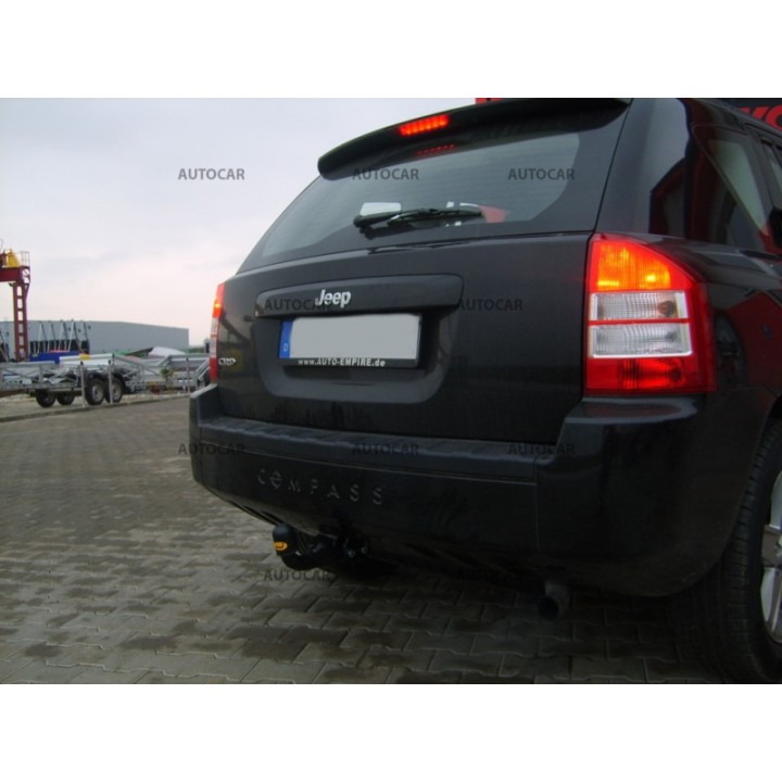 Cârlig de Remorcare, Auto-Hak, Sistem Semi-Demontabil, Jeep Compass 2006 - 2016 - EDK.ro