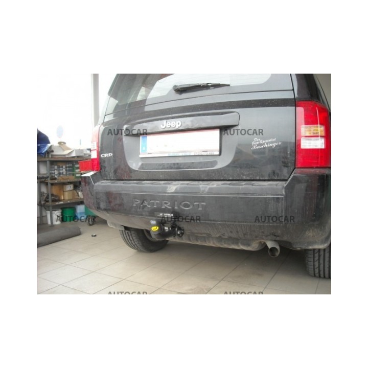 Cârlig de Remorcare, Auto-Hak, Sistem Semi-Demontabil, Jeep Patriot 2007 - 2017 - EDK.ro