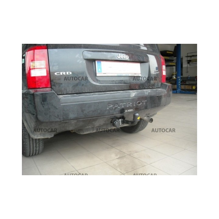 Cârlig de Remorcare, Auto-Hak, Sistem Semi-Demontabil, Jeep Patriot 2007 - Prezent - EDK.ro