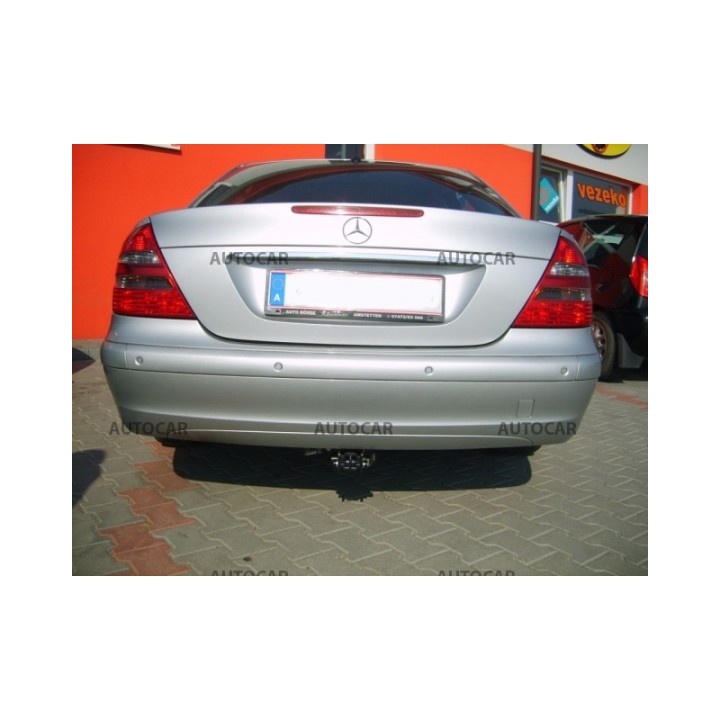 Cârlig de Remorcare, Auto-Hak, Sistem Demontabil Automat, Mercedes-Benz E-Class 4 Uși 2002 - 2009 - EDK.ro