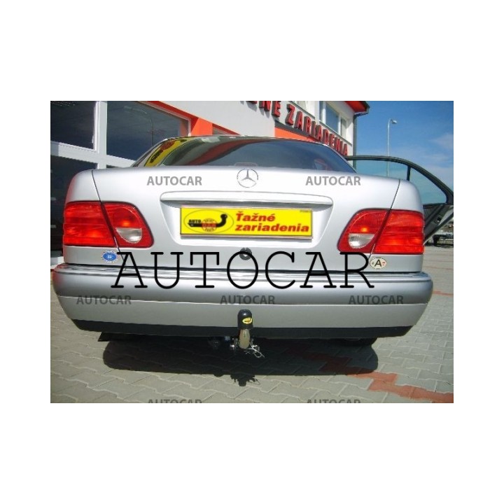 Cârlig de Remorcare, Auto-Hak, Sistem Demontabil Automat, Mercedes-Benz E-Class 4 Uși 1995 - 2002 - EDK.ro