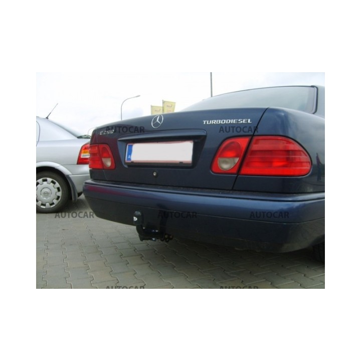 Cârlig de Remorcare, Auto-Hak, Sistem Semi-Demontabil, Mercedes-Benz E-Class 4 Uși 1995 - 2002 - EDK.ro