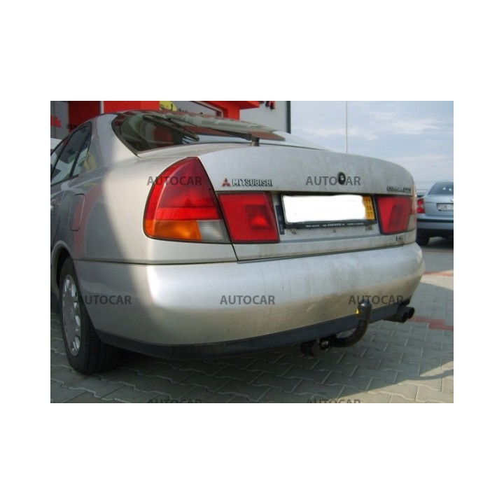 Cârlig de Remorcare, Auto-Hak, Sistem Semi-Demontabil, Mitsubishi Carisma 5 Uși 1995 - 1999 - EDK.ro