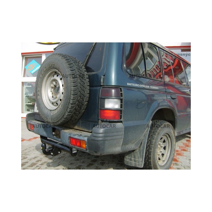 Cârlig de Remorcare, Auto-Hak, Sistem Semi-Demontabil, Mitsubishi Pajero 3/5 Uși 1991 - 2002 - EDK.ro