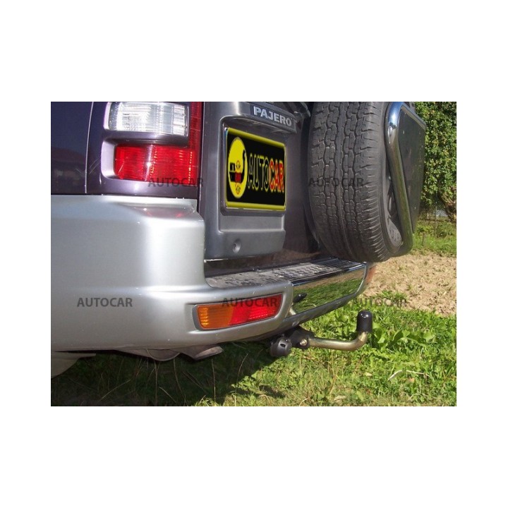 Cârlig de Remorcare, Auto-Hak, Sistem Semi-Demontabil, Mitsubishi Pajero 5 Uși 2000 - 2006 - EDK.ro
