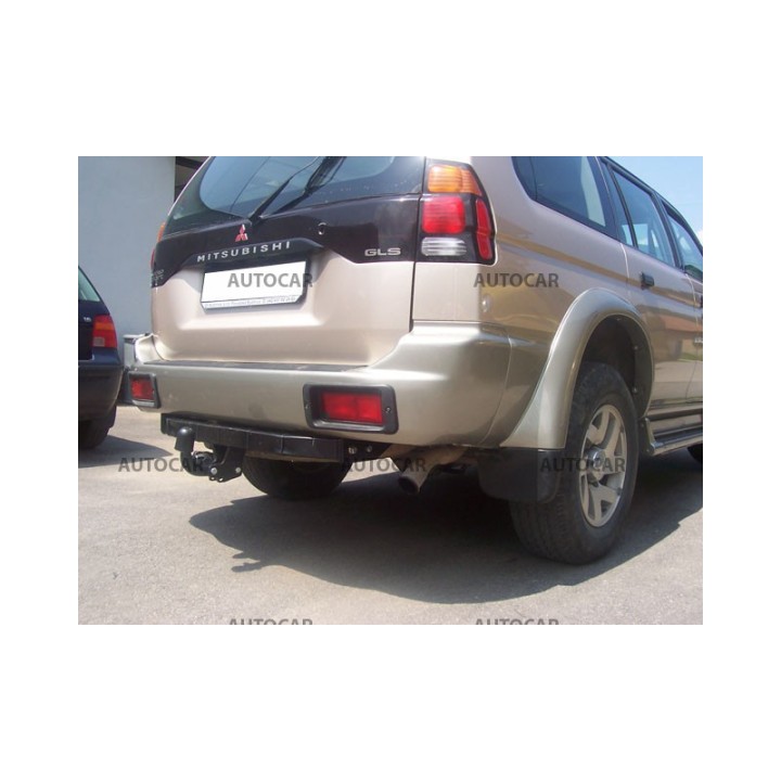 Cârlig de Remorcare, Auto-Hak, Sistem Semi-Demontabil, Mitsubishi Pajero Sport 3/5 Uși 1998 - 2013 - EDK.ro