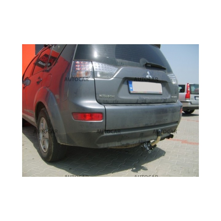 Cârlig de Remorcare, Auto-Hak, Sistem Demontabil Automat, Mitsubishi Outlander 2007 - 2012 - EDK.ro