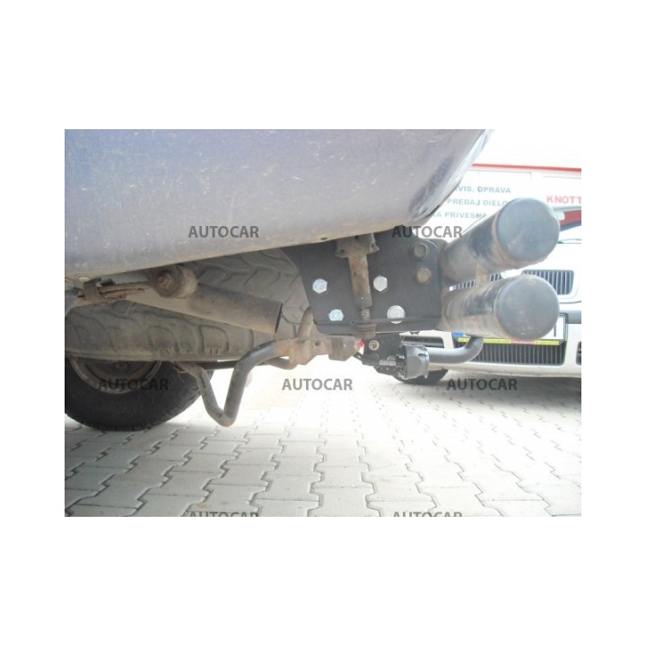 Towbar, Auto-Hak, Automatic Detachable System, Nissan Navara 2005 - 2015 - EDK.ro