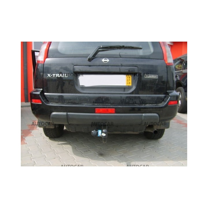 Cârlig de Remorcare, Auto-Hak, Sistem Semi-Demontabil, Nissan X-Trail 5 Uși 4x4 2001 - 2007 - EDK.ro