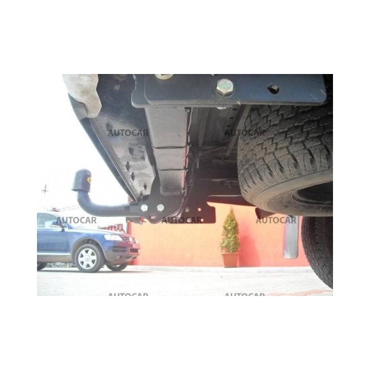Cârlig de Remorcare, Auto-Hak, Sistem Semi-Demontabil, Nissan Navara Pick-up 2008 - Prezent - EDK.ro