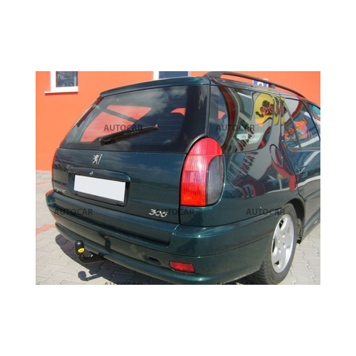Cârlig de Remorcare, Auto-Hak, Sistem Semi-Demontabil, Peugeot 306 Combi 1997 - 2002 - EDK.ro