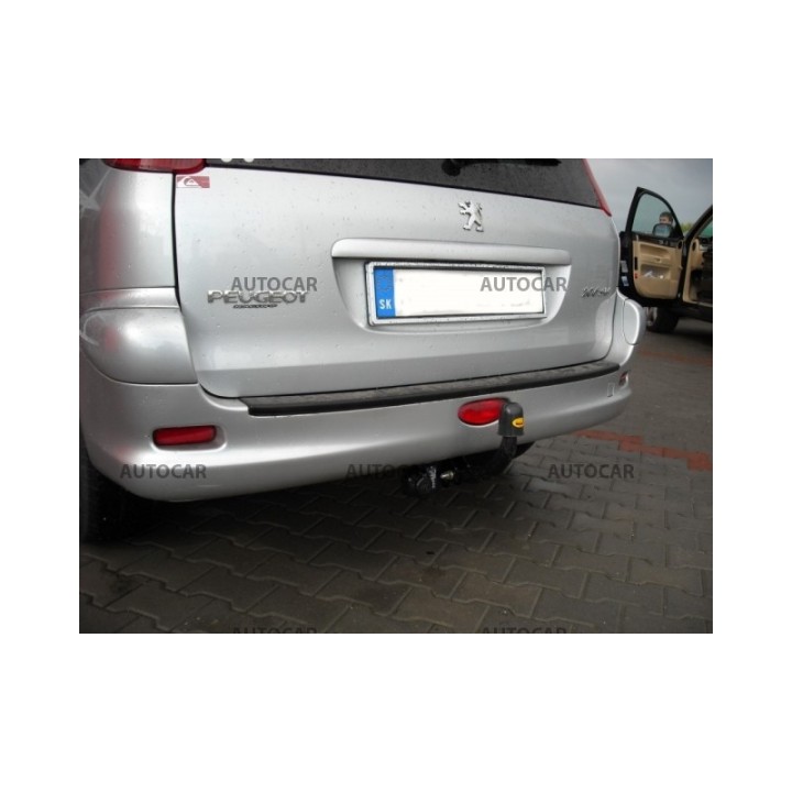 Cârlig de Remorcare, Auto-Hak, Sistem Semi-Demontabil, Peugeot 206 Combi 2002 - Prezent - EDK.ro