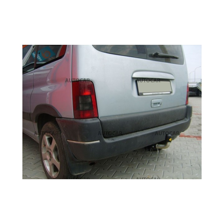 Cârlig de Remorcare, Auto-Hak, Sistem Demontabil Automat, Peugeot Partner Pick-up 1997 - 2002 - EDK.ro