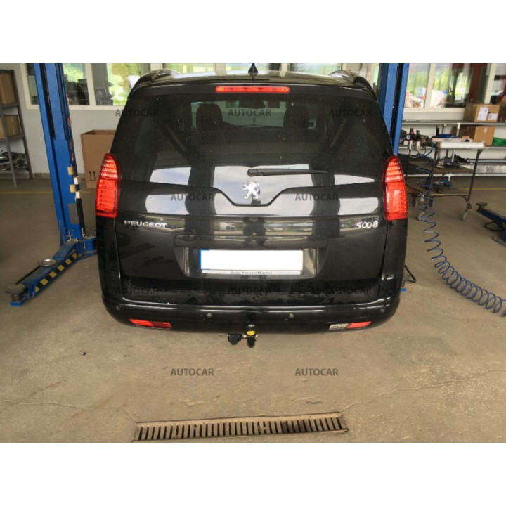 Cârlig de Remorcare, Auto-Hak, Sistem Semi-Demontabil, Peugeot 5008 5 Uși 2009 - 2017 - EDK.ro