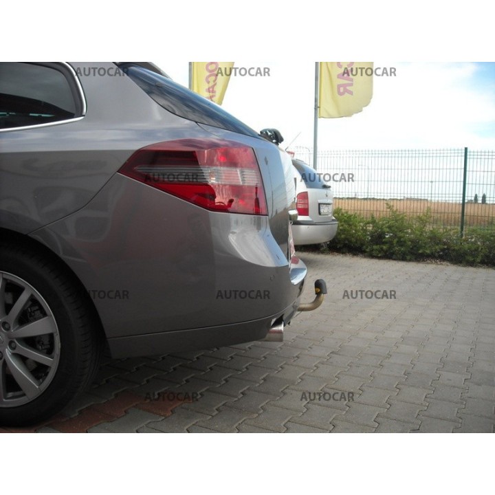 Cârlig de Remorcare, Auto-Hak, Sistem Demontabil Automat, Renault Laguna Combi 2007 - Prezent - EDK.ro