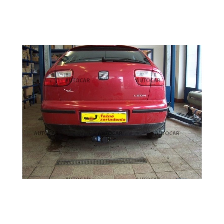 Cârlig de Remorcare, Auto-Hak, Sistem Demontabil Automat, Seat Leon 5 Uși 1999 - 2005 - EDK.ro