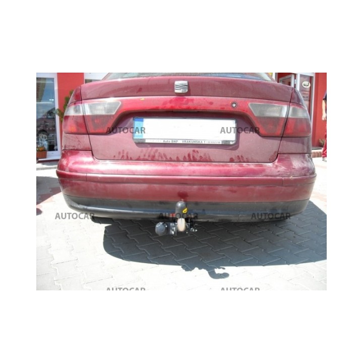 Cârlig de Remorcare, Auto-Hak, Sistem Demontabil Automat, Seat Toledo 4 Uși 1998 - 2004 - EDK.ro