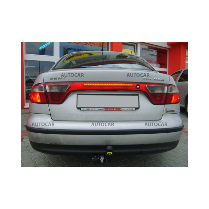 Cârlig de Remorcare, Auto-Hak, Sistem Semi-Demontabil, Seat Toledo 4 Uși 1998 - 2004 - EDK.ro