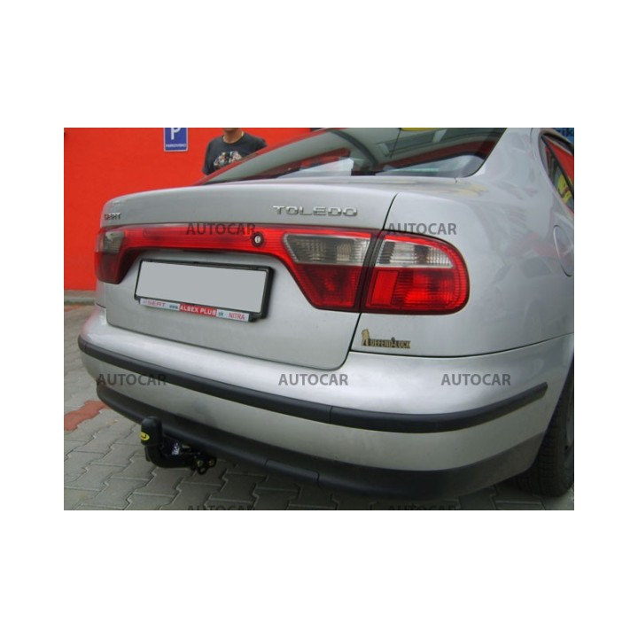 Cârlig de Remorcare, Auto-Hak, Sistem Semi-Demontabil, Seat Toledo 4 Uși 1998 - 2004 - EDK.ro
