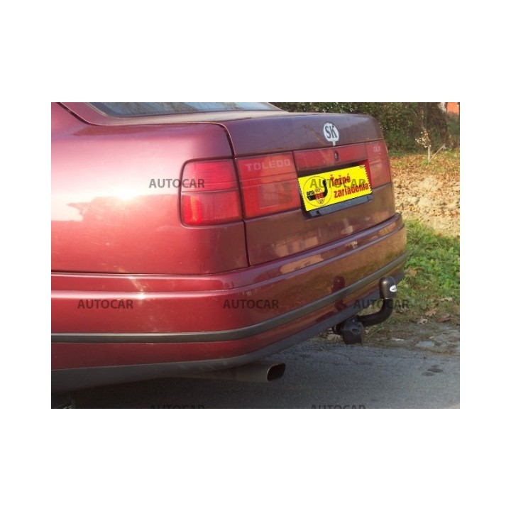 Cârlig de Remorcare, Auto-Hak, Sistem Semi-Demontabil, Seat Toledo 5 Uși L4 1991 - 1995 - EDK.ro