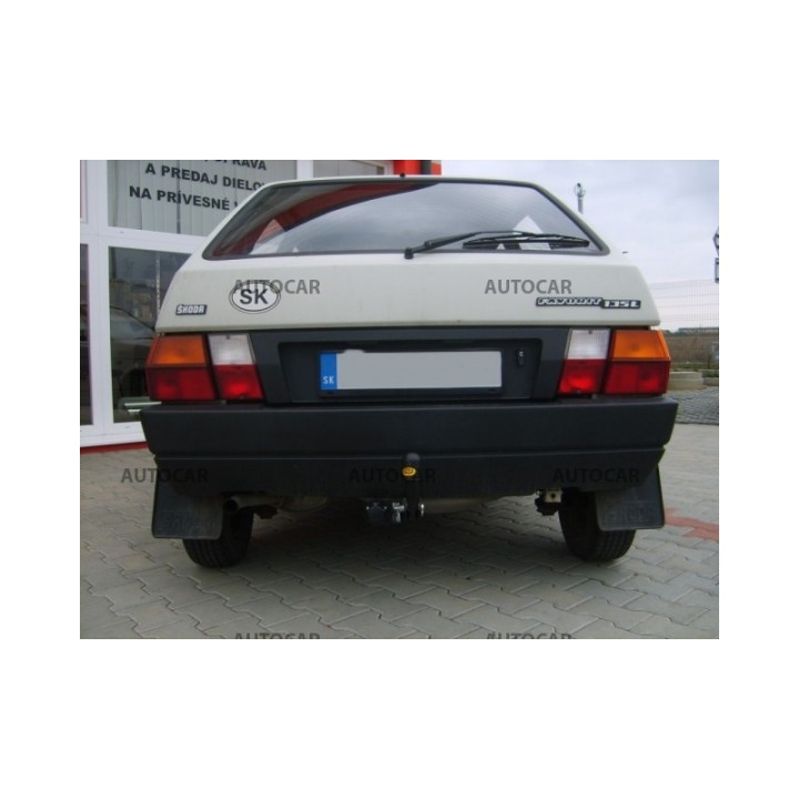 Cârlig de Remorcare, Auto-Hak, Sistem Semi-Demontabil, Škoda Favorit 1989 - 1994 - EDK.ro