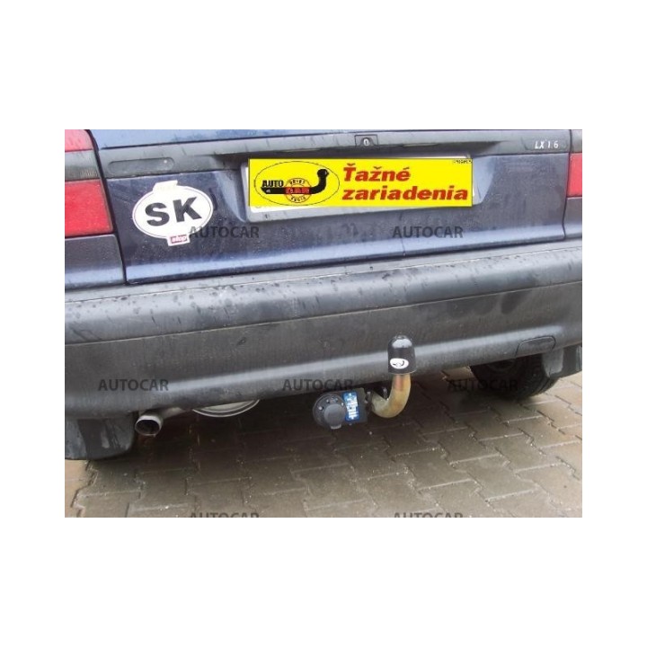 Cârlig de Remorcare, Auto-Hak, Sistem Semi-Demontabil, Škoda Felicia 1994 - 2001 - EDK.ro