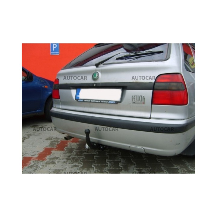 Cârlig de Remorcare, Auto-Hak, Sistem Semi-Demontabil, Škoda Felicia Combi 1995 - 2001 - EDK.ro