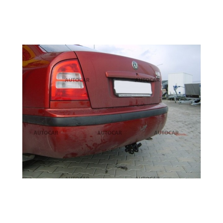 Cârlig de Remorcare, Auto-Hak, Sistem Demontabil Automat, Škoda Octavia 4x4 1996 - 2010 - EDK.ro