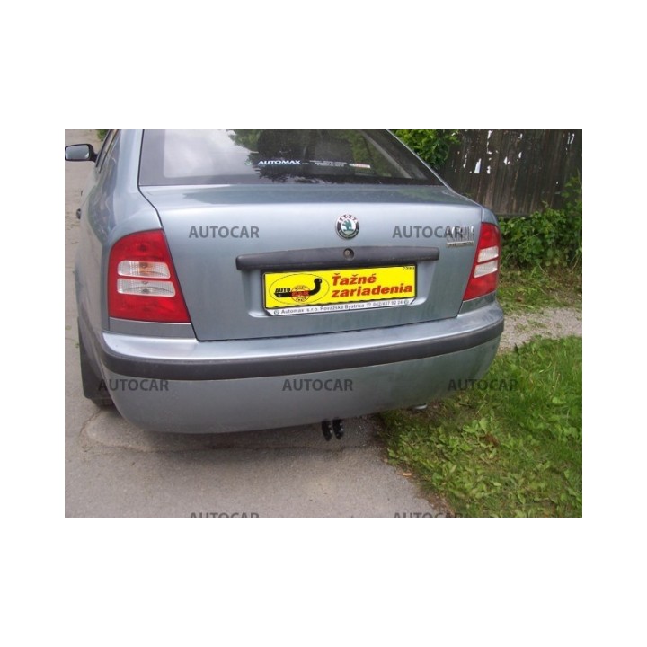 Cârlig de Remorcare, Auto-Hak, Sistem Semi-Demontabil, Škoda Octavia Combi 1996 - 2010 - EDK.ro