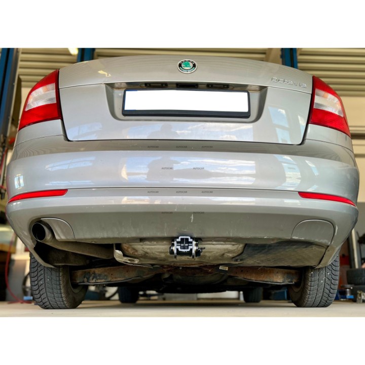 Cârlig de Remorcare, Auto-Hak, Sistem Demontabil Automat, Škoda Octavia Combi 4x4 2004 - 2013 - EDK.ro