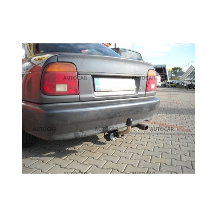 Cârlig de Remorcare, Auto-Hak, Sistem Demontabil Automat, Suzuki Baleno 4 Uși 1995 - 2002 - EDK.ro