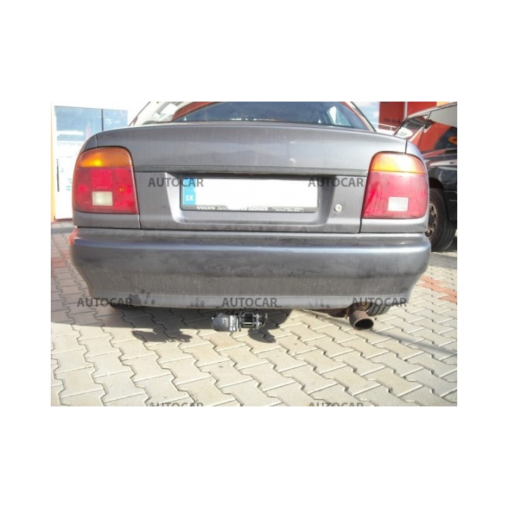 Cârlig de Remorcare, Auto-Hak, Sistem Demontabil Automat, Suzuki Baleno 4 Uși 1995 - 2002 - EDK.ro