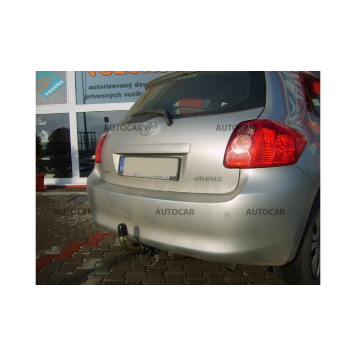 Cârlig de Remorcare, Auto-Hak, Sistem Demontabil Automat, Toyota Auris 3/5 Uși 2007 - 2012 - EDK.ro