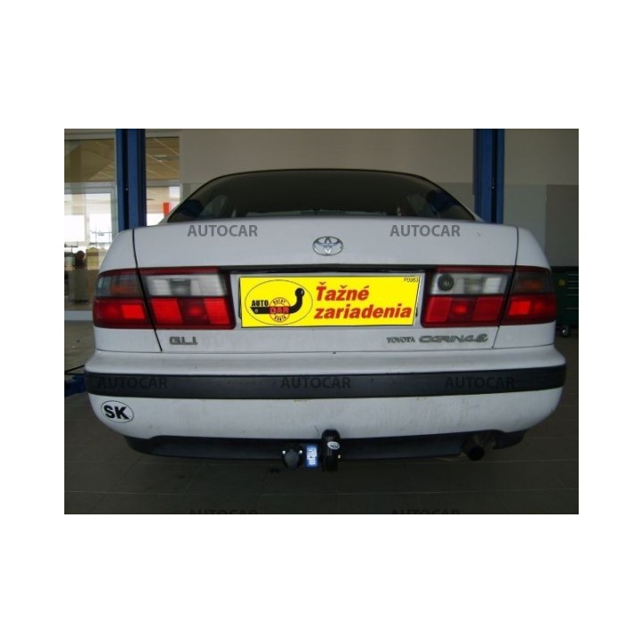 Cârlig de Remorcare, Auto-Hak, Sistem Semi-Demontabil, Toyota Carina 5 Uși 1992 - 1997 - EDK.ro